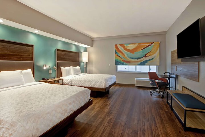 Room 12 of 36