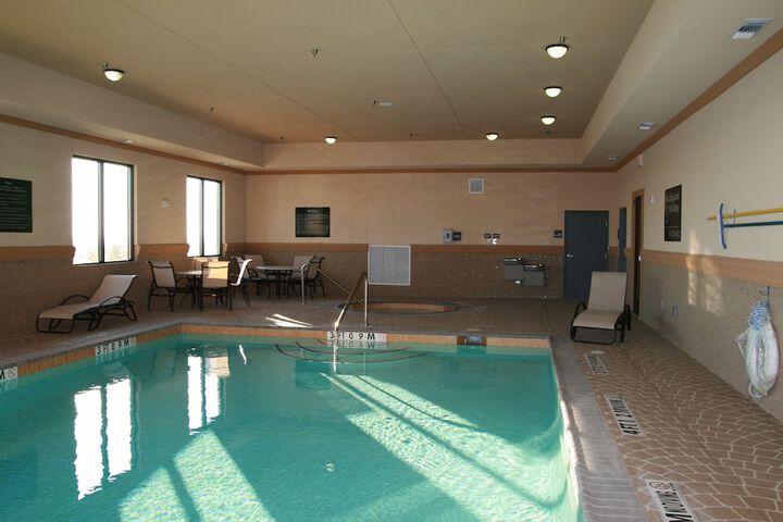 Pool 6 of 51