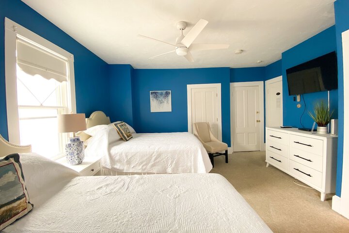 Room 170 of 468