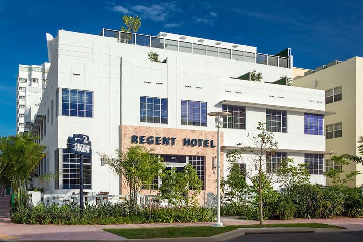 Hotel 4 of 42