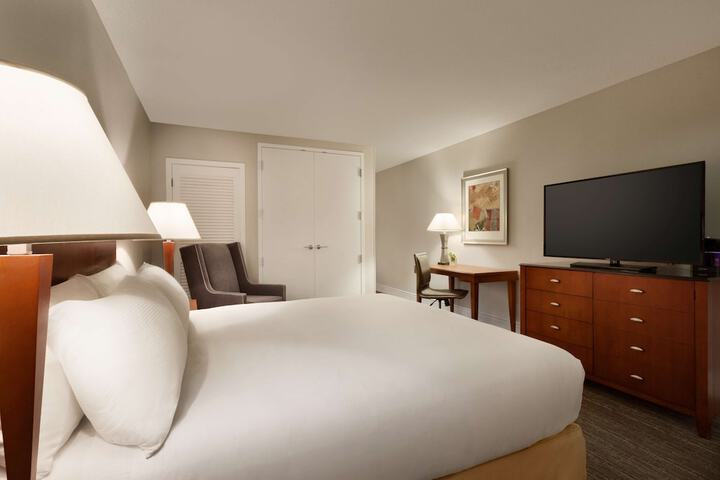 Room 29 of 70