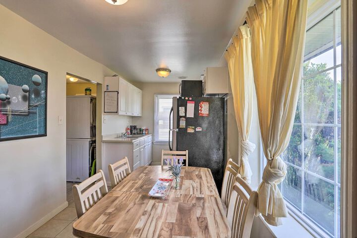 Lovely Royal Oak Unit 10 Min to Vibrant Downtown