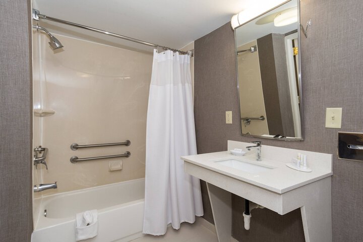 SpringHill Suites by Marriott Charlotte Concord Mills Spdwy