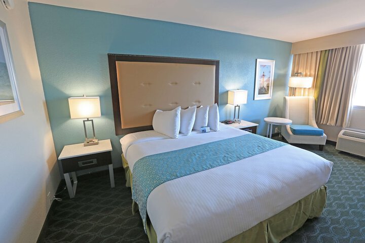 Room 14 of 44