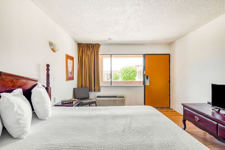 Room 20 of 23