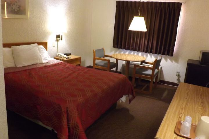Room 25 of 30