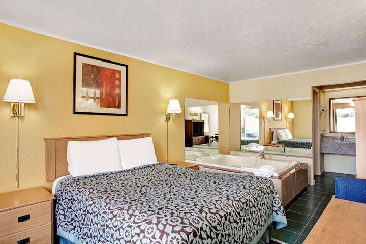 Room 12 of 13