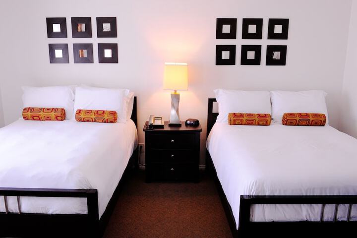 Room 32 of 38