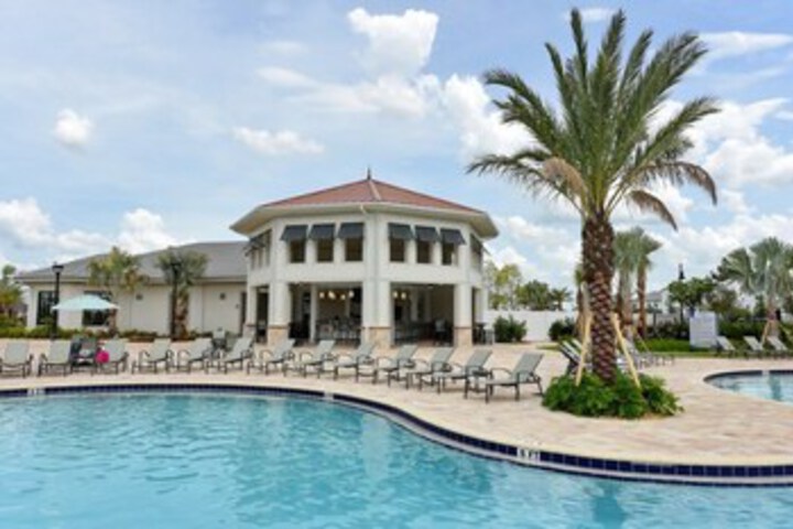 Luxury 5 bedroom home with private pool