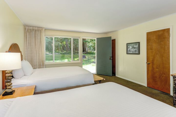 Lake Crescent Lodge