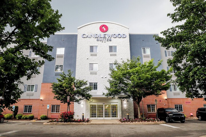 Hotel 7 of 96