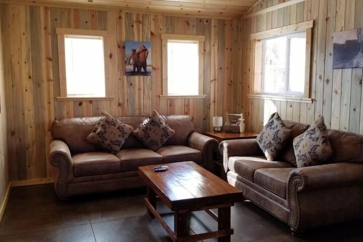 Bluff Gardens Cabins