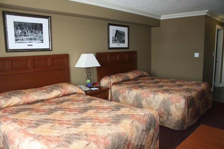 Room 14 of 28
