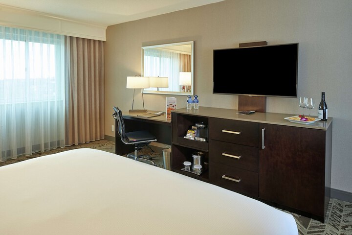 Hilton Cincinnati Airport