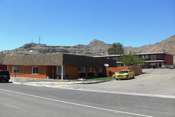 WESTERN RIDGE MOTEL