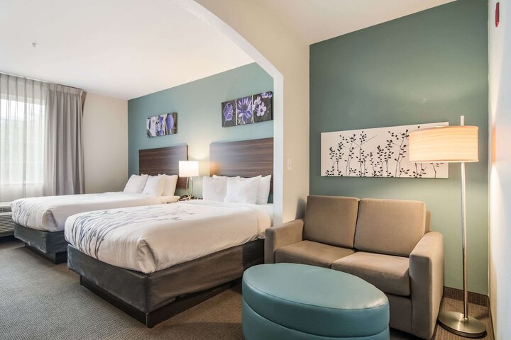 Room 17 of 26