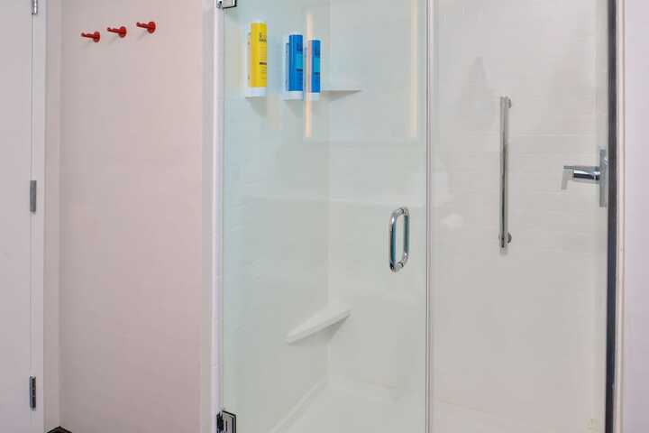 Room 19 of 40