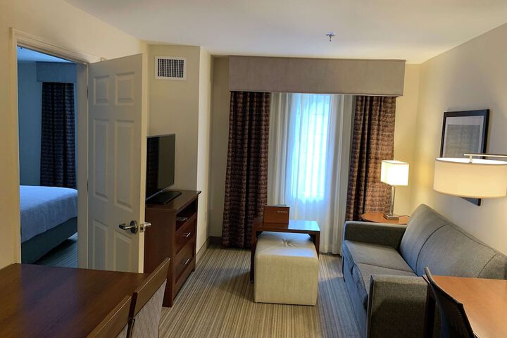 Room 26 of 36