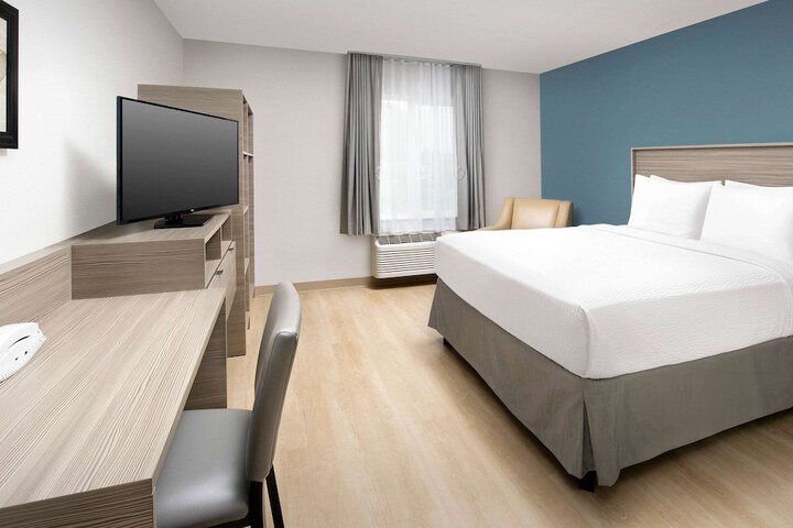 Room 22 of 54