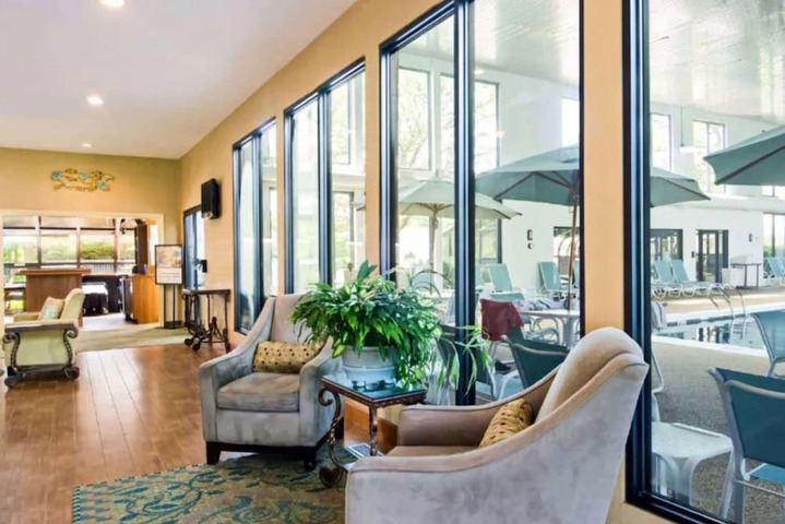 Hotel Interior 13 of 40