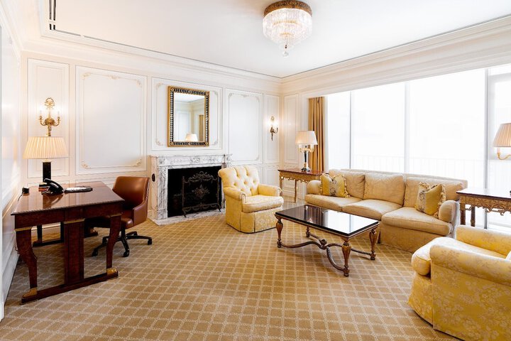 Room 20 of 68