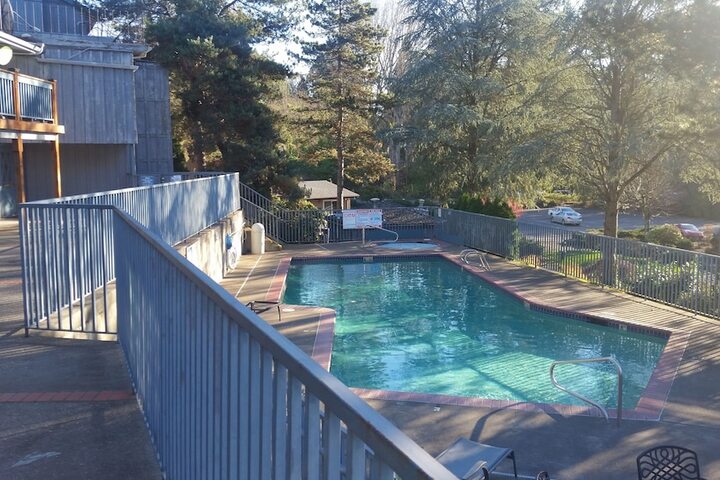 Pool 13 of 92
