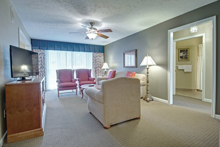 Room 36 of 67