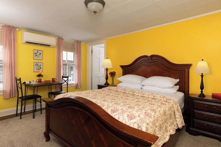 Room 42 of 55