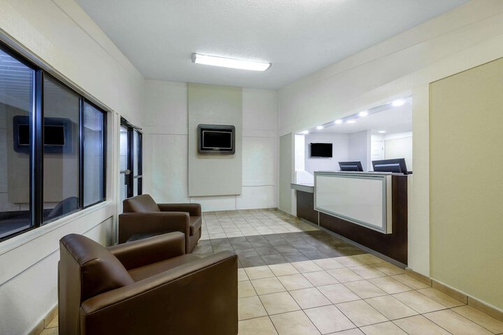 Hotel Interior 11 of 30