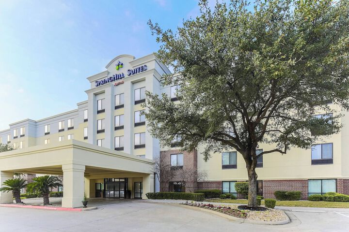 Hotel 2 of 30