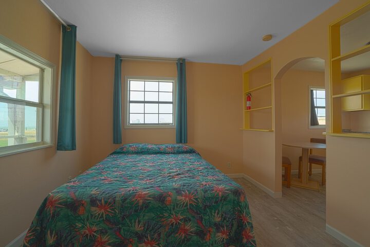 Room 62 of 96