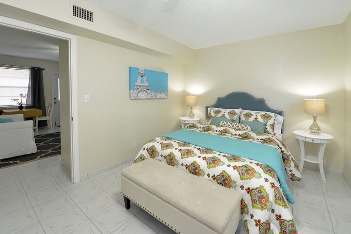 Room 40 of 73
