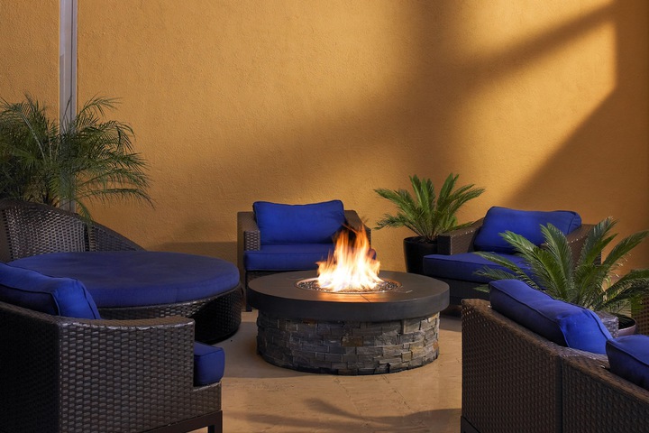 Sheraton Agoura Hills Hotel