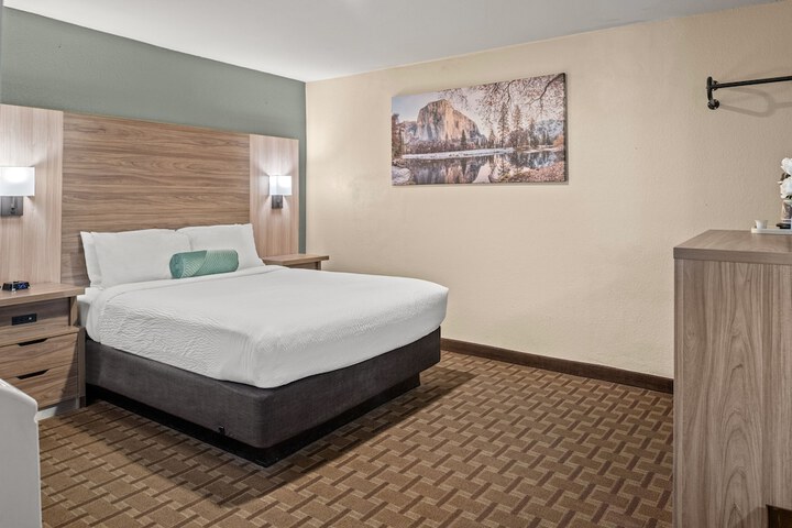 Room 29 of 38