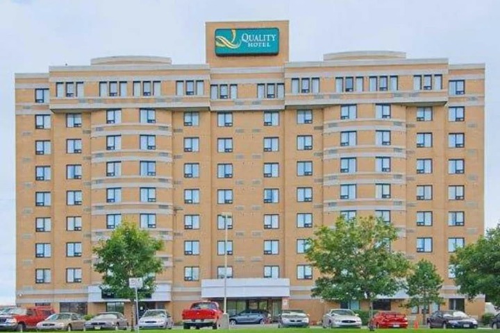 Hotel 2 of 35