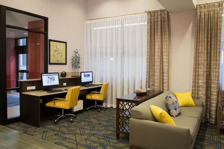 Hotel Interior 7 of 44