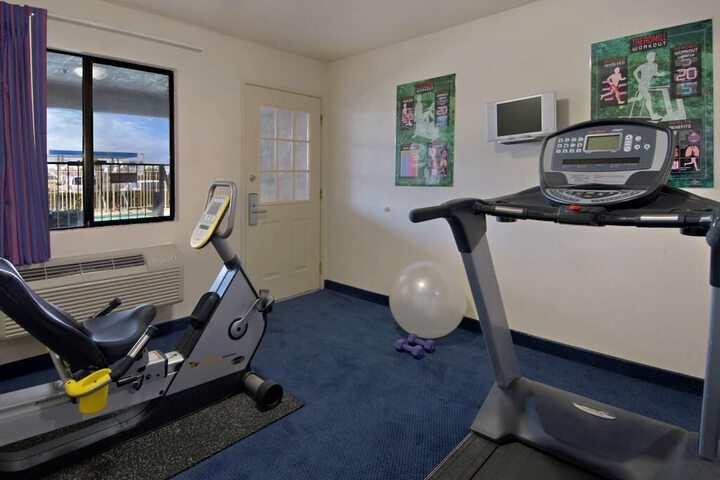 California Inn & Suites Rancho Cordova - Sacramento