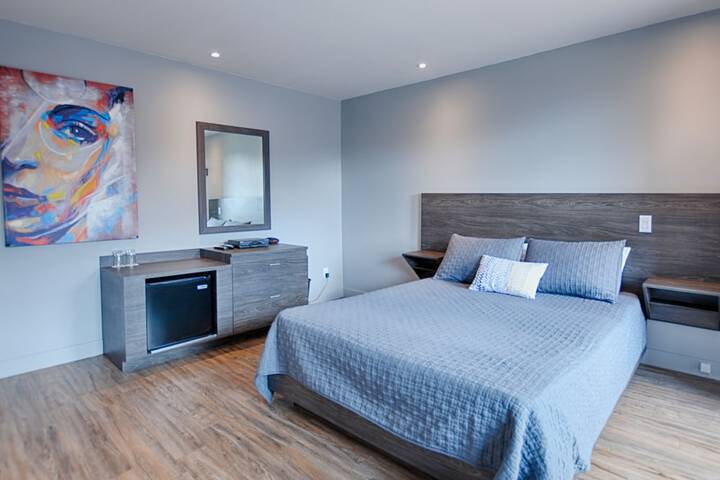 Room 5 of 21