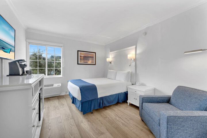 Room 20 of 43