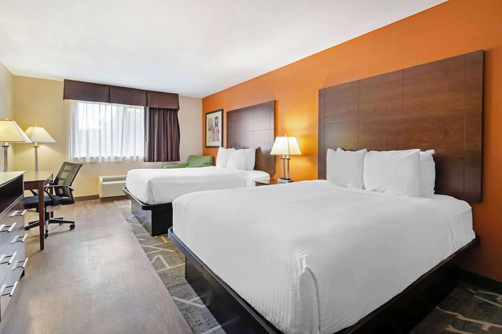 Room 14 of 26