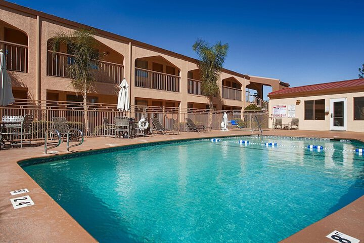 Pool 3 of 14