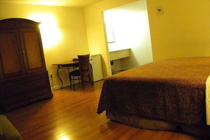 Room 14 of 31