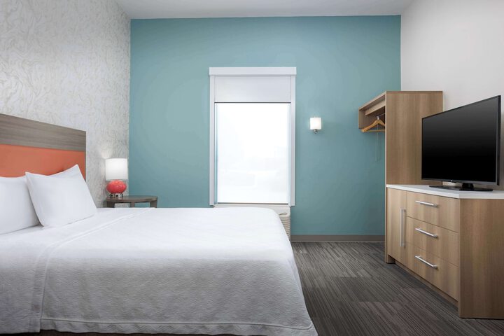 Room 17 of 44