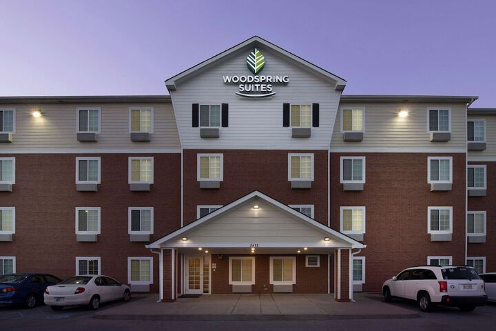 Hotel 2 of 18