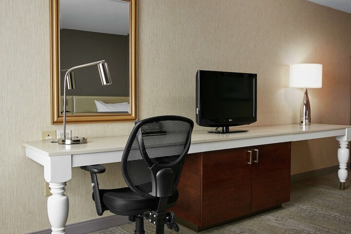 Room 15 of 46