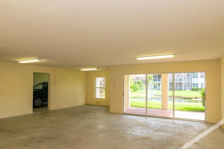 Harbor Landings Condo