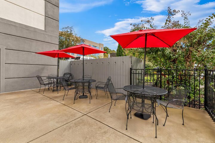 Brentwood Suites Nashville an Ascend Collection Hotel