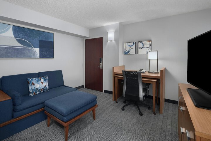 Courtyard by Marriott Cypress Anaheim / Orange County