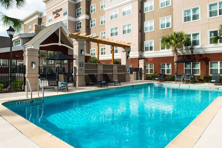 Pool 6 of 50