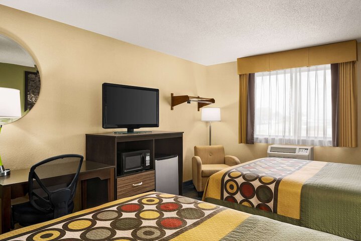 Room 18 of 45